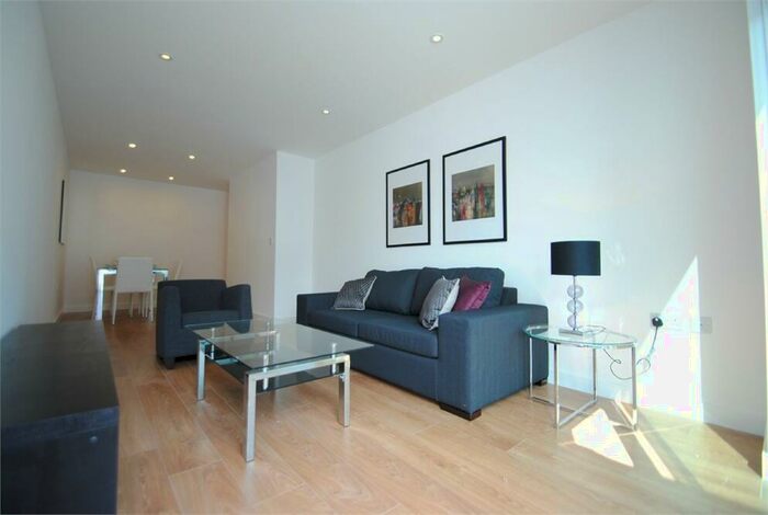 2 Bedroom Apartment To Rent In Waterhouse Apartments, Saffron Central Square, Croydon, CR0