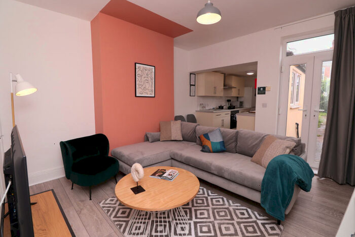 4 Bedroom Flat To Rent In Saxony Road, Liverpool, Liverpool, L7