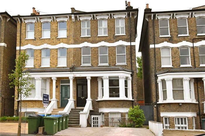 1 Bedroom Flat For Sale In Bennett Park, Blackheath, London, SE3