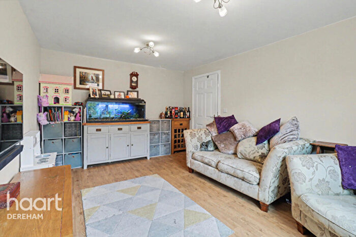 4 Bedroom End Of Terrace House For Sale In Fox Road, Dereham, NR19