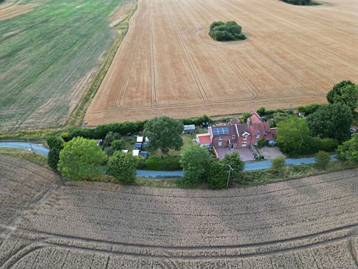 4 Bedroom Semi-detached House For Sale In King Row, Shipdham, Thetford, IP25