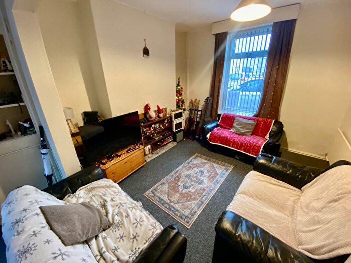 2 Bedroom Property To Rent In Catherine Street, Brynmill, Swansea, SA1