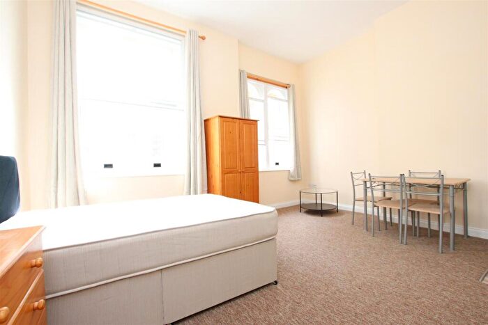 Flat To Rent In St. Stephens Street, Bristol, BS1