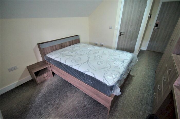 Studio To Rent In Clay Lane, Coventry, CV2