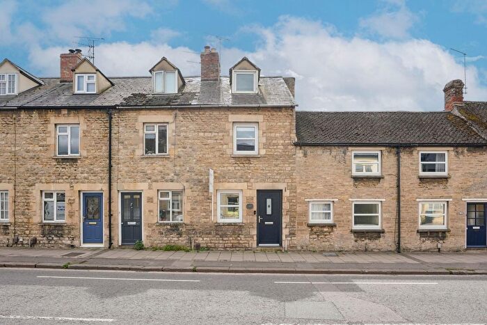 2 Bedroom Terraced House For Sale In Corn Street, Witney, OX28