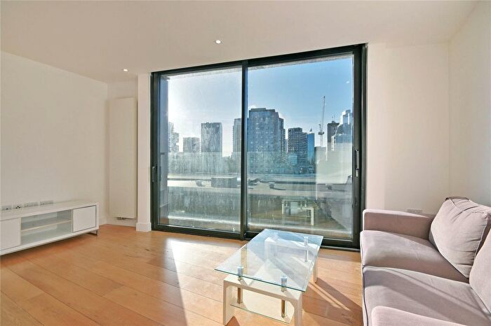 1 Bedroom Flat To Rent In Plumbers Row, Whitechapel, E1