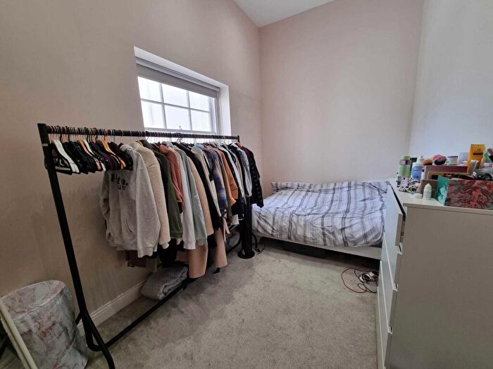 1 Bedroom Flat To Rent In Dudley Mansions, Lansdowne Place, Hove, BN3