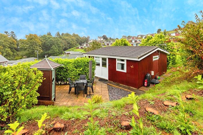 2 Bedroom Bungalow For Sale In Elmrise Park, Carmarthen, Dyfed, SA33