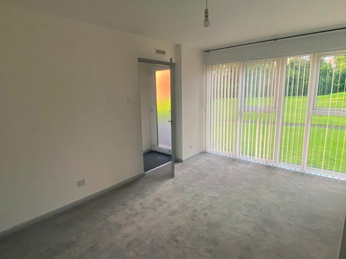 Studio To Rent In Cottesmore House, Browns Green, Birmingham B20