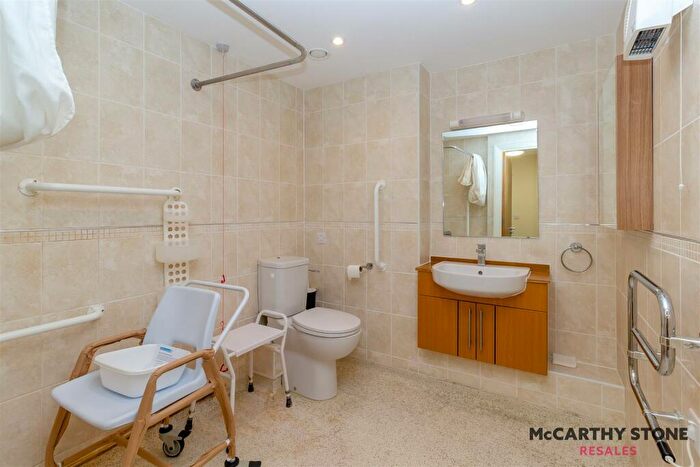 1 Bedroom Apartment For Sale In Brunlees Court, - Cambridge Road, Southport, PR9
