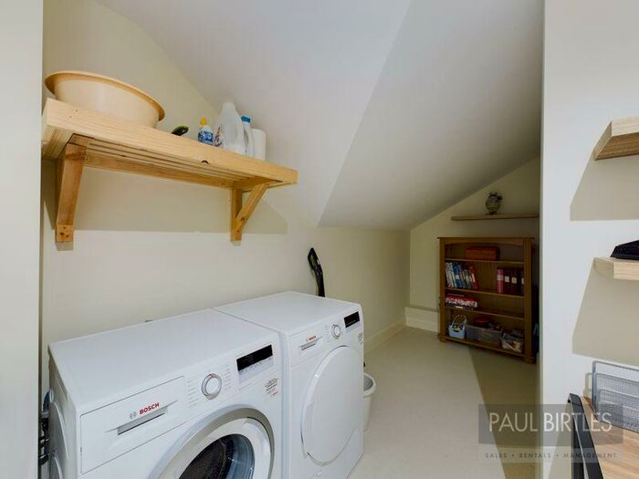 1 Bedroom Retirement Property For Sale In Adlington House, Moorside Road, Urmston, Trafford, M41