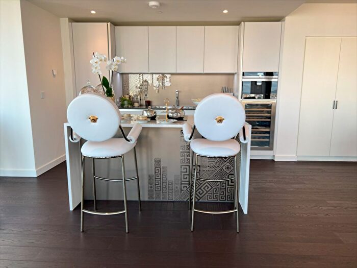 1 Bedroom Flat To Rent In Damac Tower (Aykon), London, SW8