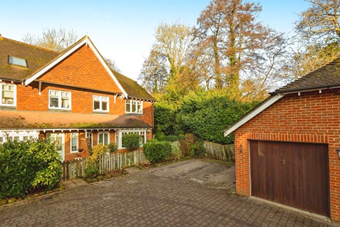 5 Bedroom Semi-Detached House For Sale In Archery Place, Gomshall, Guildford, Surrey, GU5