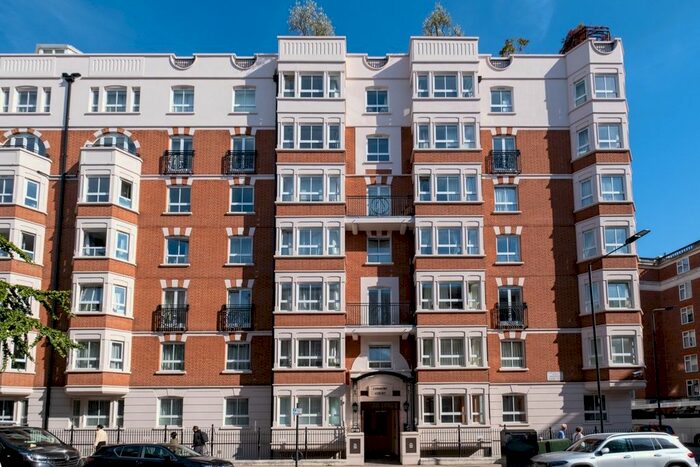1 Bedroom Flat To Rent In Wrights Lane, London, W8