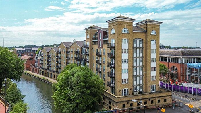 2 Bedroom Apartment To Rent In Fobney Street, Reading, RG1