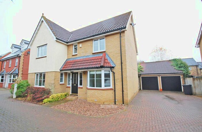 4 Bedroom Detached House To Rent In Melford Grove, Great Notley, Braintree CM77