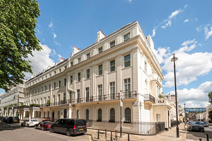 2 Bedroom Flat For Sale In Eaton Square, Belgravia, London, SW1W