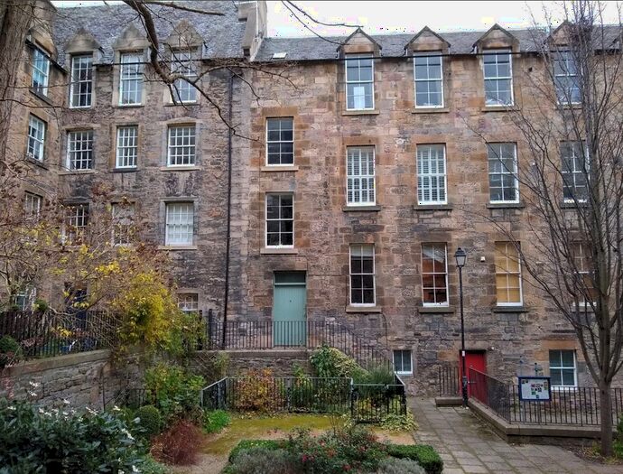 1 Bedroom Flat To Rent In Coinyie House Close, Edinburgh, Midlothian, EH1