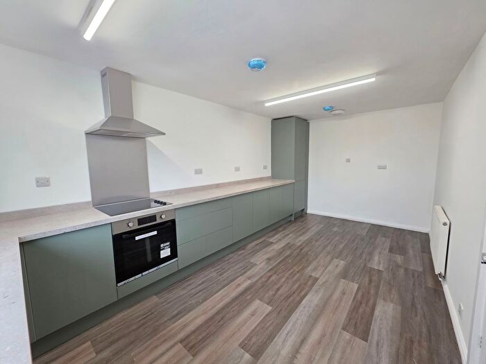 3 Bedroom Property To Rent In Mill Gardens, London, SE26