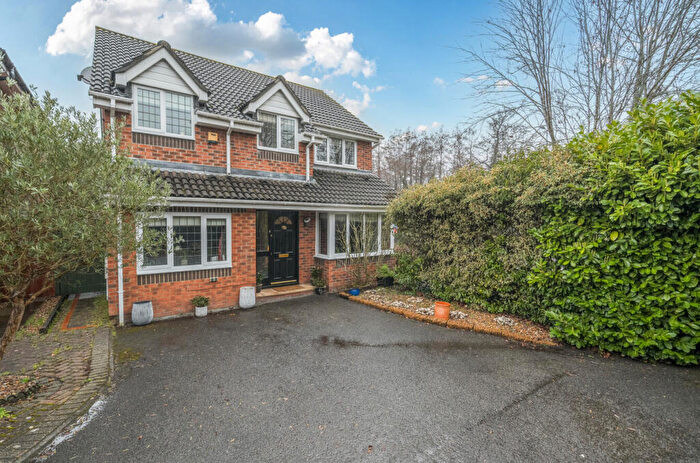 4 Bedroom Detached House For Sale In Cressida Chase, Warfield, Bracknell, Berkshire, RG42