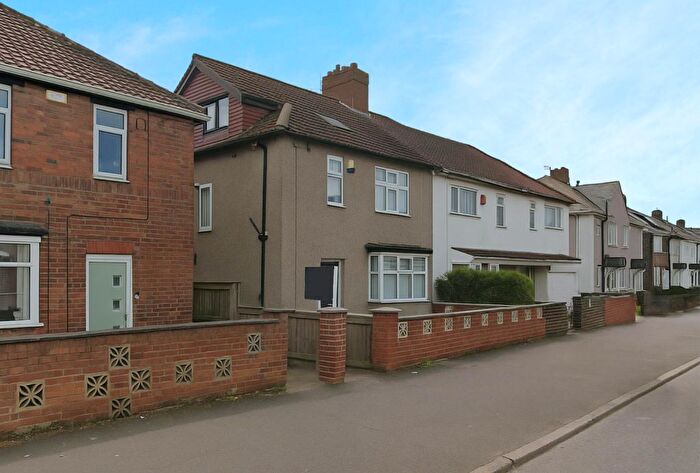 4 Bedroom Semi-Detached House For Sale In Norton Avenue, Stockton-On-Tees, TS20
