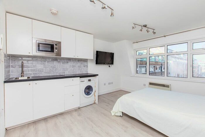 Studio To Rent In Greville Street, London, EC1N