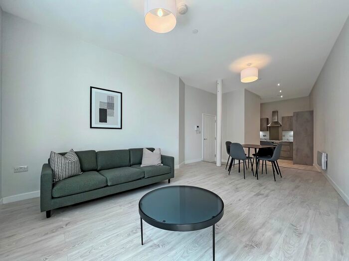 2 Bedroom Flat To Rent In Block E, Victoria Riverside, Leeds City Centre, LS10