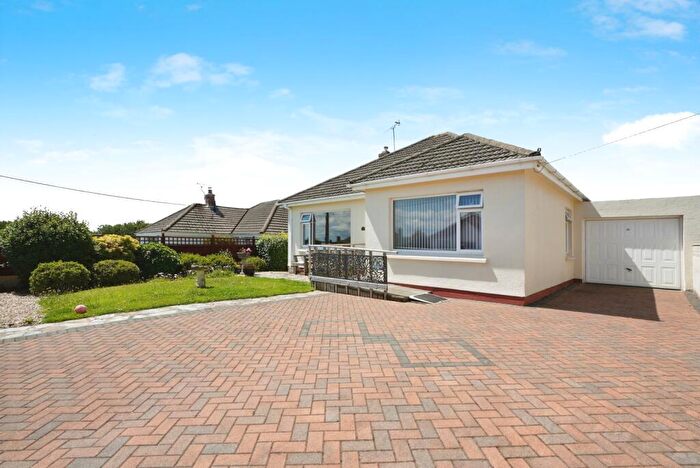 3 Bedroom Bungalow For Sale In Menear Road, St. Austell, Cornwall, PL25