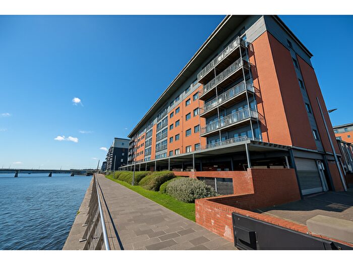 2 Bedroom Flat To Rent In Marine Parade Walk, Dundee, DD1