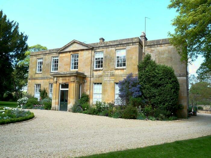 2 Bedroom Apartment To Rent In Chipping Campden, Gloucestershire, GL55