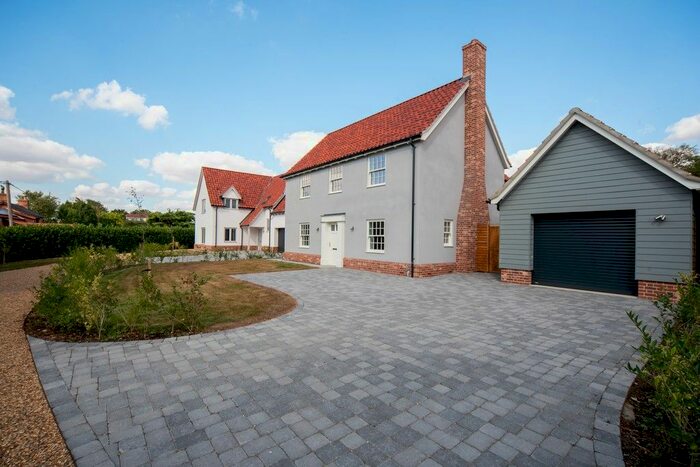 4 Bedroom Detached House For Sale In Harleston Road, Fressingfield, Eye, IP21