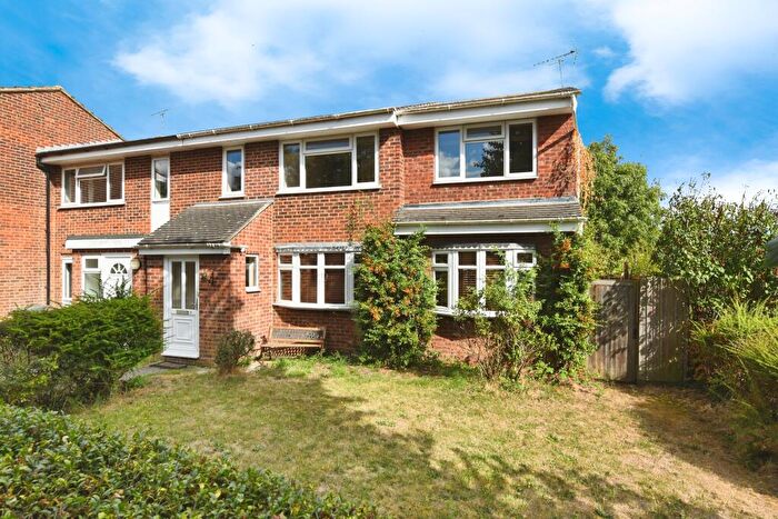 4 Bedroom Semi-Detached House For Sale In Bohun Close, Great Leighs, CM3