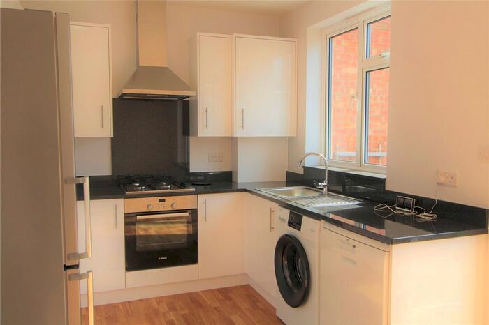 3 Bedroom Detached House To Rent In Wilfrid Gardens, London, Uk, W3