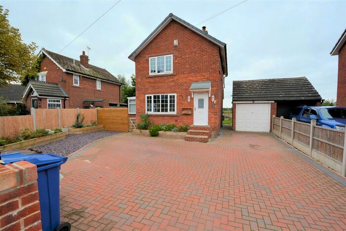 3 Bedroom Detached House To Rent In Orchard Way, Hensall, Goole, DN14