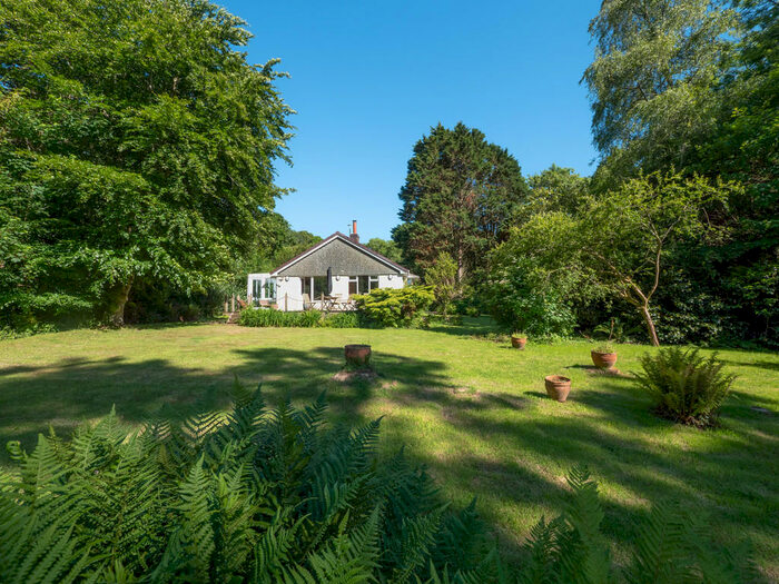 3 Bedroom Detached Bungalow For Sale In Speke's Valley, Bideford, EX39