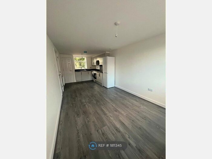 1 Bedroom Flat To Rent In Coventry, Coventry, CV6