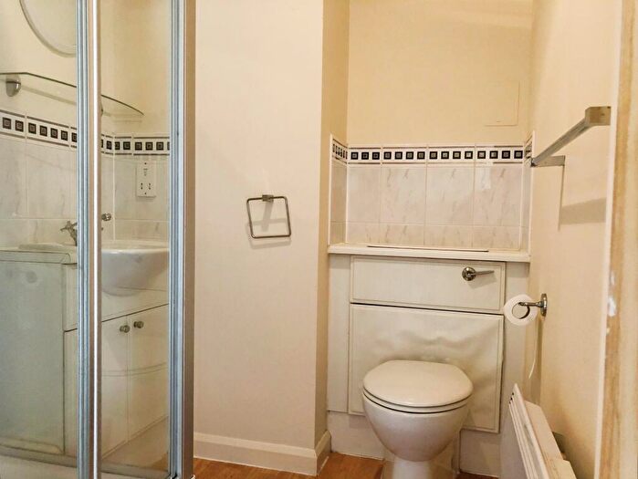 2 Bedroom Apartment To Rent In - Town Centre, RG21