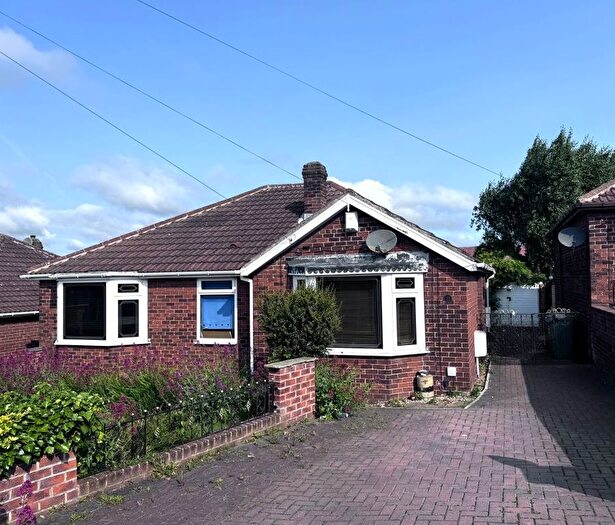 3 Bedroom Detached Bungalow For Sale In Northcroft Avenue, South Elmsall, Pontefract, WF9