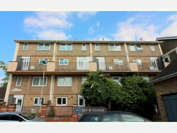 2 Bedroom Flat To Rent In Monckton Close, Leicester, LE1