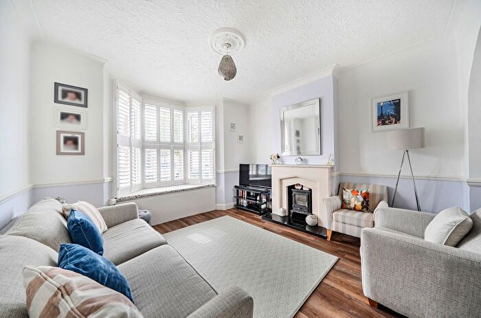 2 Bedroom Terraced House For Sale In Blanmerle Road, New Eltham, SE9