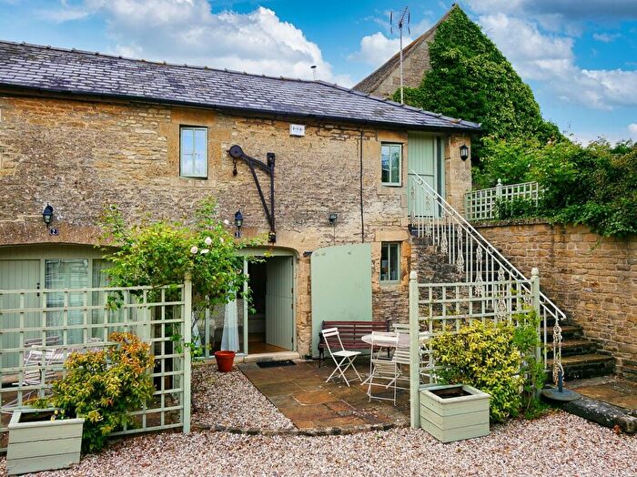 2 Bedroom Cottage To Rent In West End, Northleach, GL54
