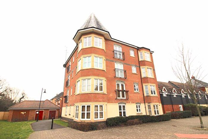 2 Bedroom Flat To Rent In Bedroom Flat To Rent, Egdon Close, North Swindon, SN25