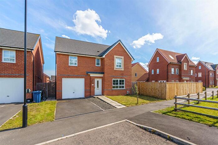 4 Bedroom Detached House To Rent In Chepstow Close, North Gosforth, NE13