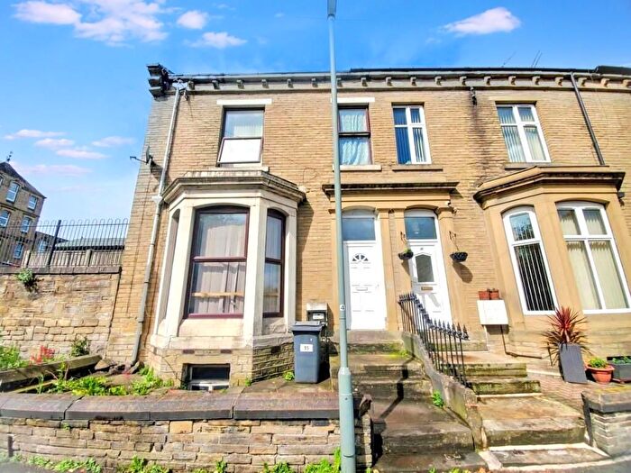 5 Bedroom Terraced House For Sale In Water Street, Huddersfield, HD1