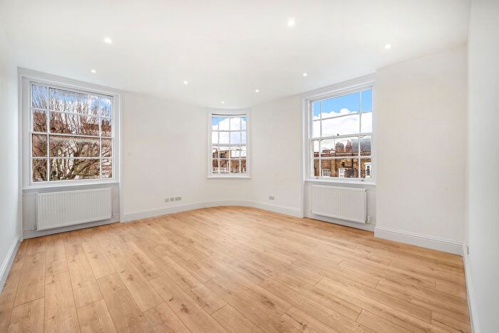 2 Bedroom Flat To Rent In Gertrude Street, London, SW10