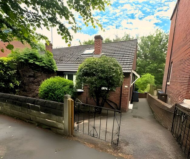 3 Bedroom Bungalow To Rent In Meersbrook Road, Meersbrook, Sheffield, S8