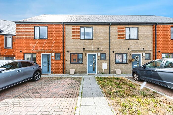 2 Bedroom Terraced House For Sale In Scholars Way, Ashford, TN23