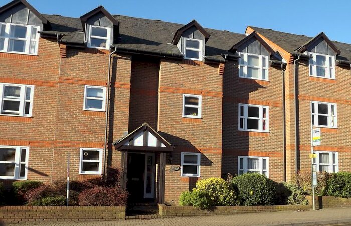 2 Bedroom Flat To Rent In Alma Road, St Albans, AL1