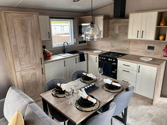 2 Bedroom Lodge For Sale In Cauldron Lowe, Stoke-On-Trent, Staffordshire, ST10