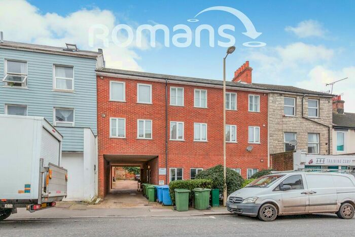 1 Bedroom Apartment To Rent In Park House, Aldershot, GU11